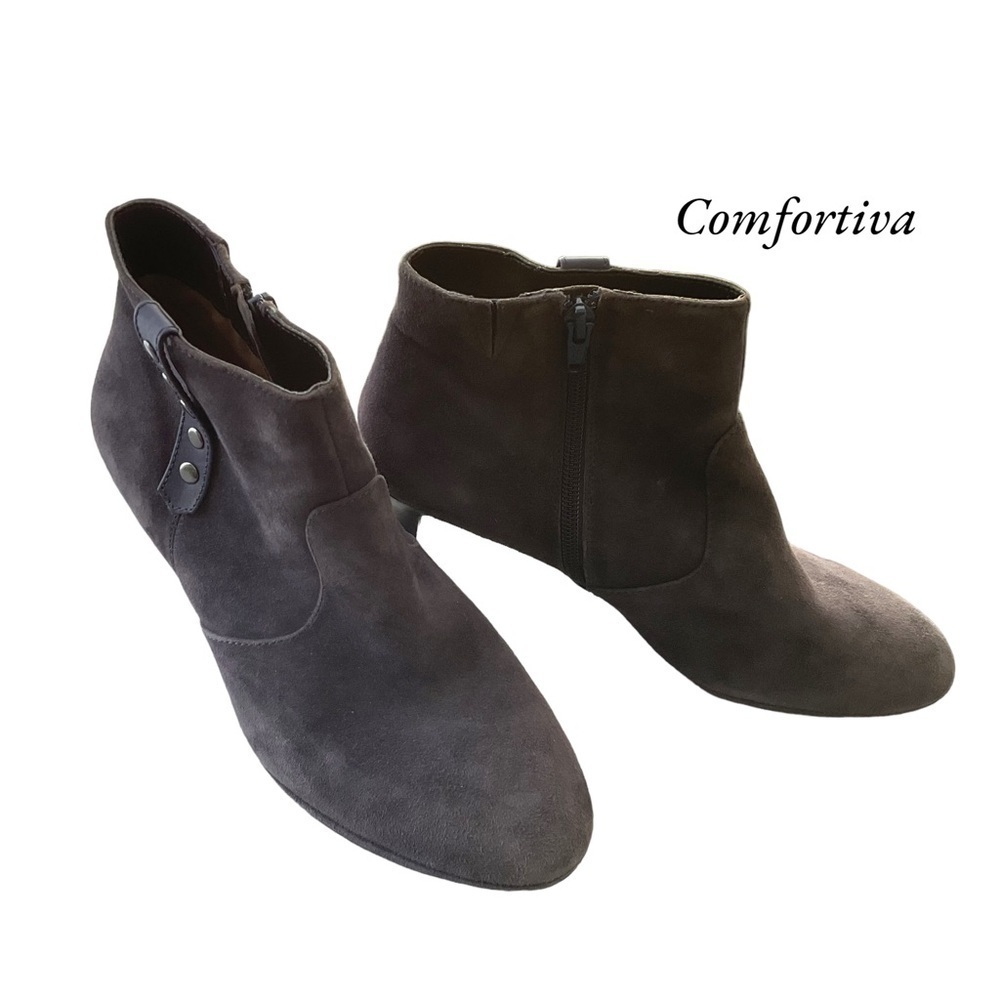Comfortiva Charcoal Gray Suede Ankle Boot 2”‎ heel Size 8W